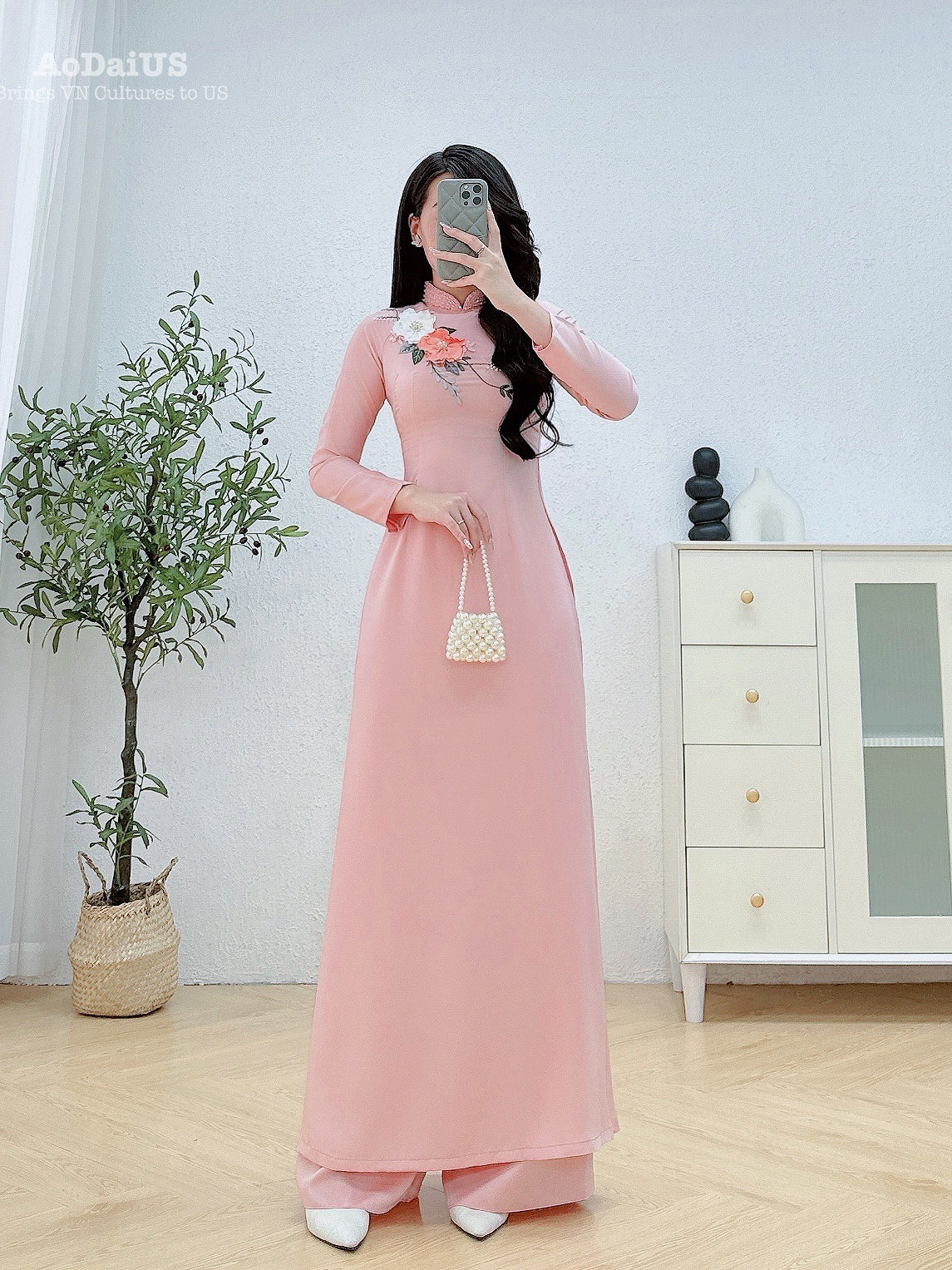 Pink Traditional Ao Dai with 3D Floral and Crystal Beading Set | Áo Dài Hồng Truyền Thống B2 main image 0