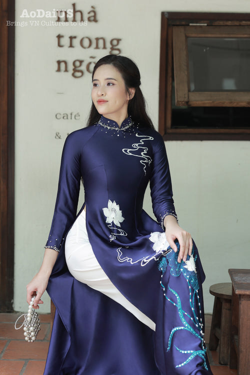 Moonlight Lotus Traditional Vietnamese Ao Dai No Pants A39