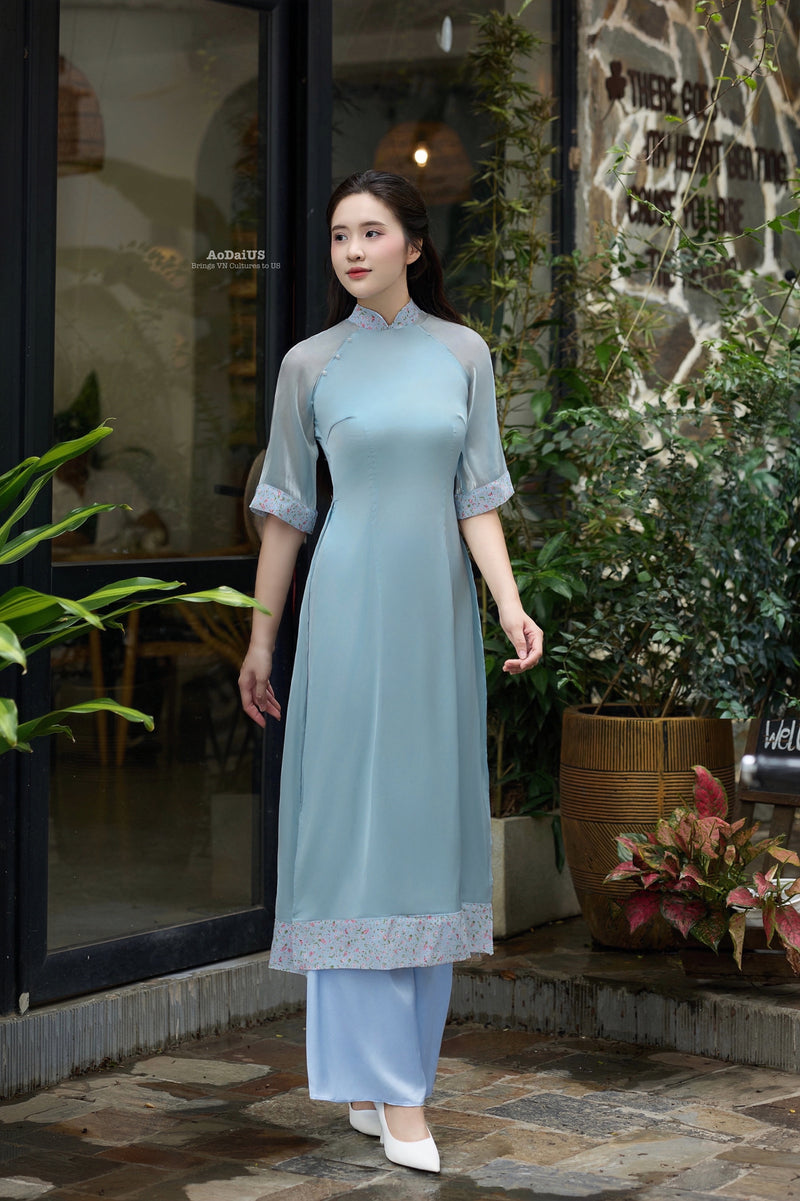 Blue Vietnamese Modernized Dress | Áo Dài Cách Tân D23