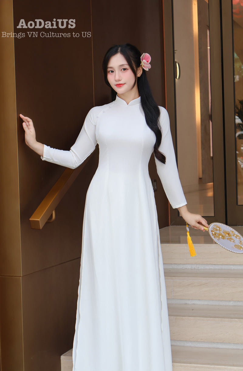 White Plain Vietnamese Ao Dai with Pearls Set C11