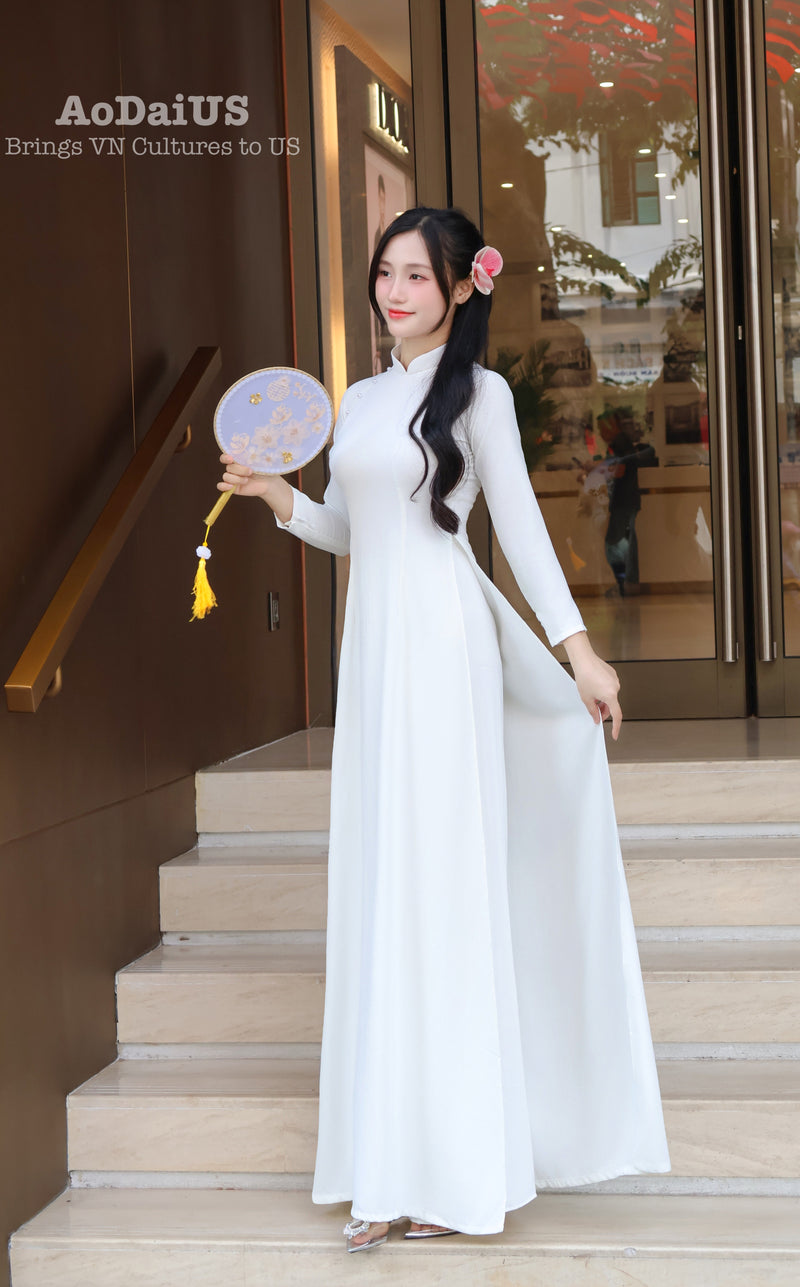 Pure Elegance Traditional Vietnamese Ao Dai Set | Áo Dai Trang