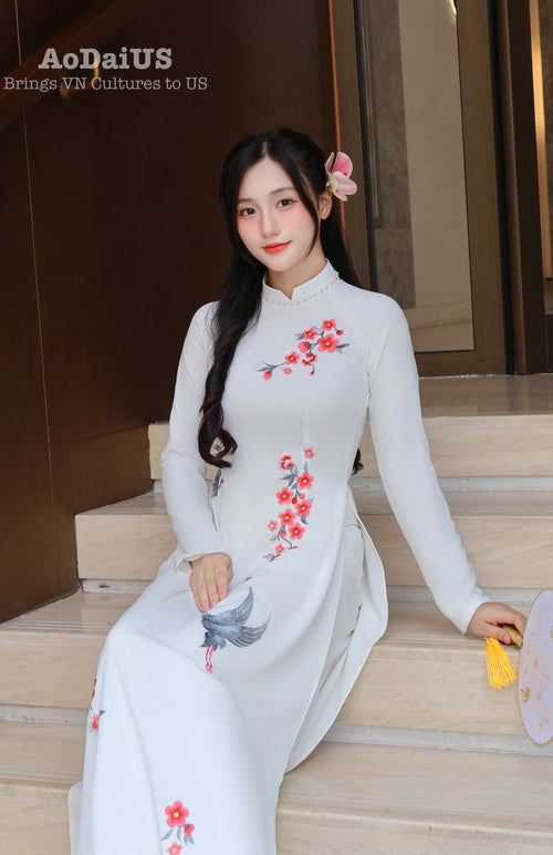 Uyen Sa Floral Embroidery with Pearls Vietnamese Ao Dai Set D27