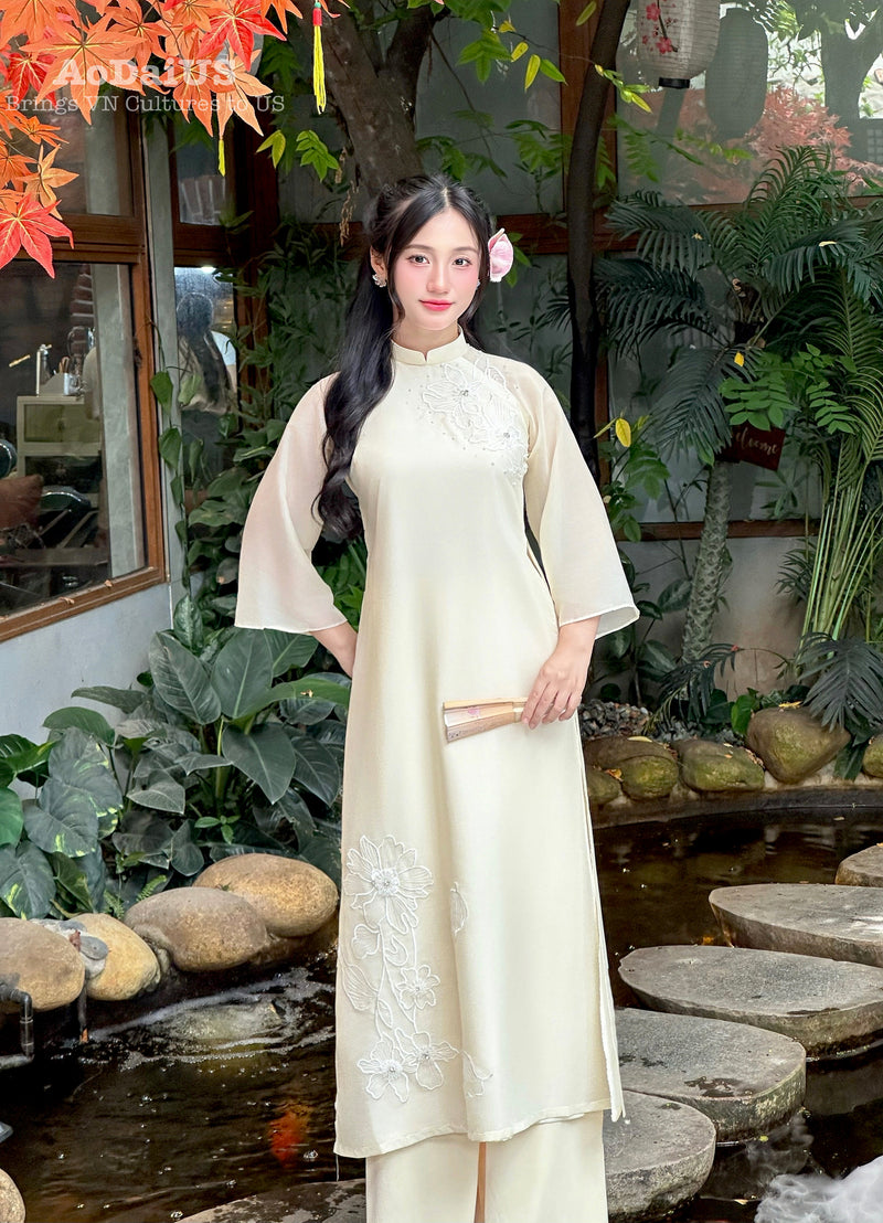 Golden Sand Bloom Modern Vietnamese Ao Dai Set C4