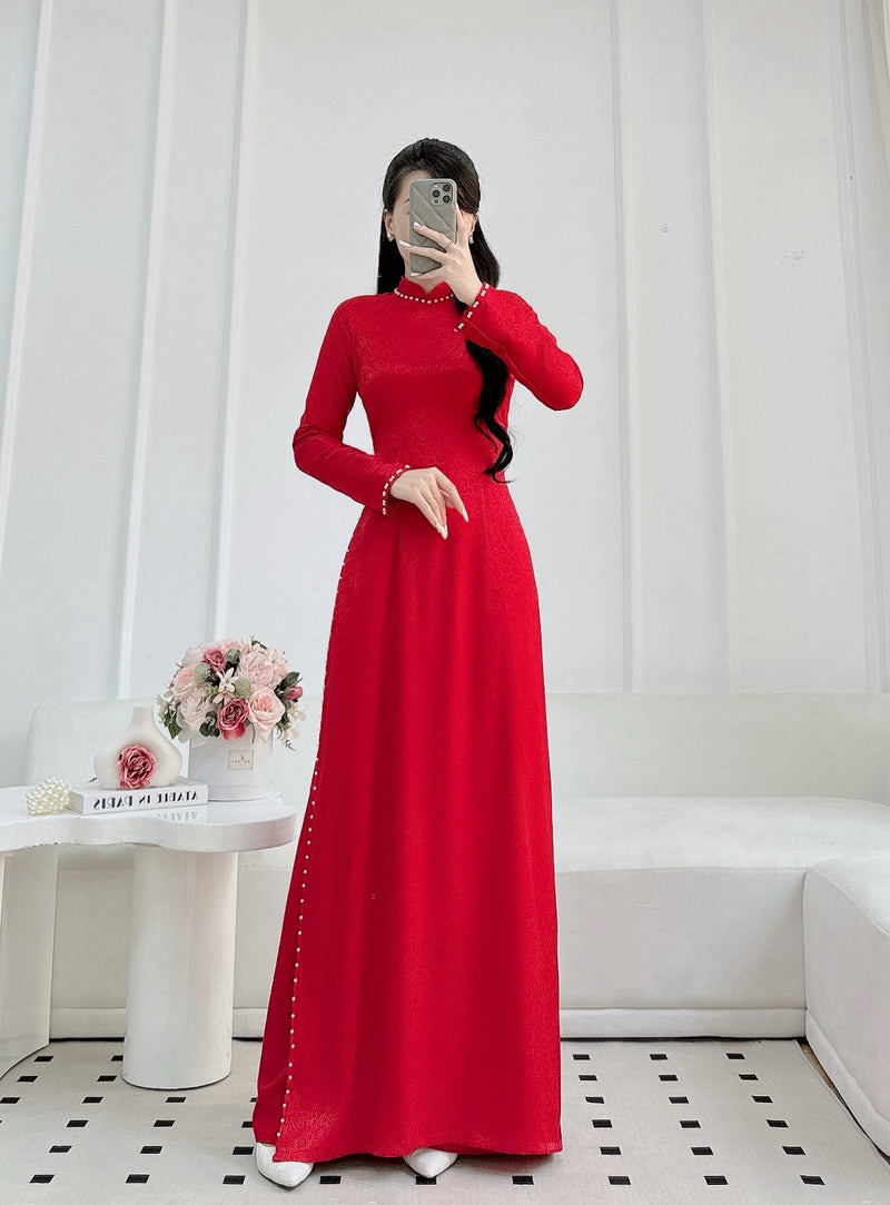 Red Gam Ao Dai with Imperial Floral Pattern and Beaded Pearls Set | Áo dài Gấm đỏ họa tiết hoa đính hạt ngọc