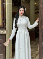 White Serenity with Butterflies Bridal Vietnamese Ao Dai Set