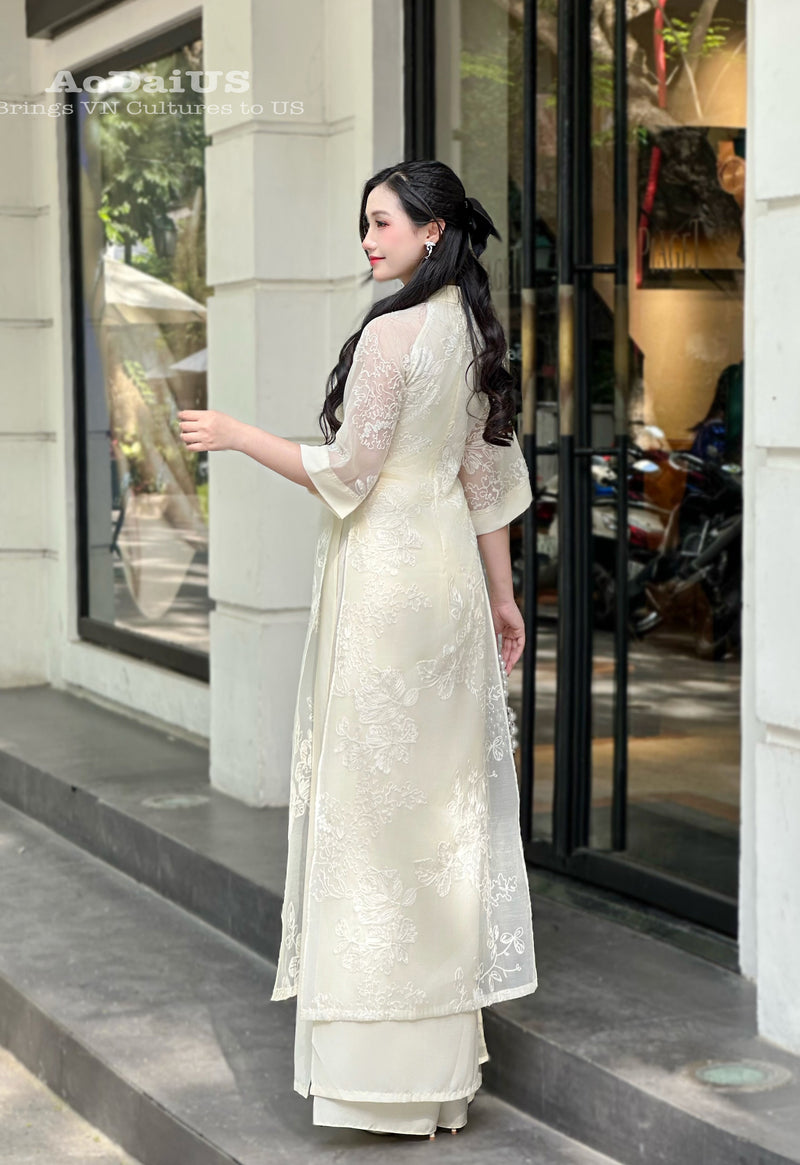 Cream Floral Modern Ao Dai Vietnam NO PANTS | Modern Vietnamese Ao Dai H40