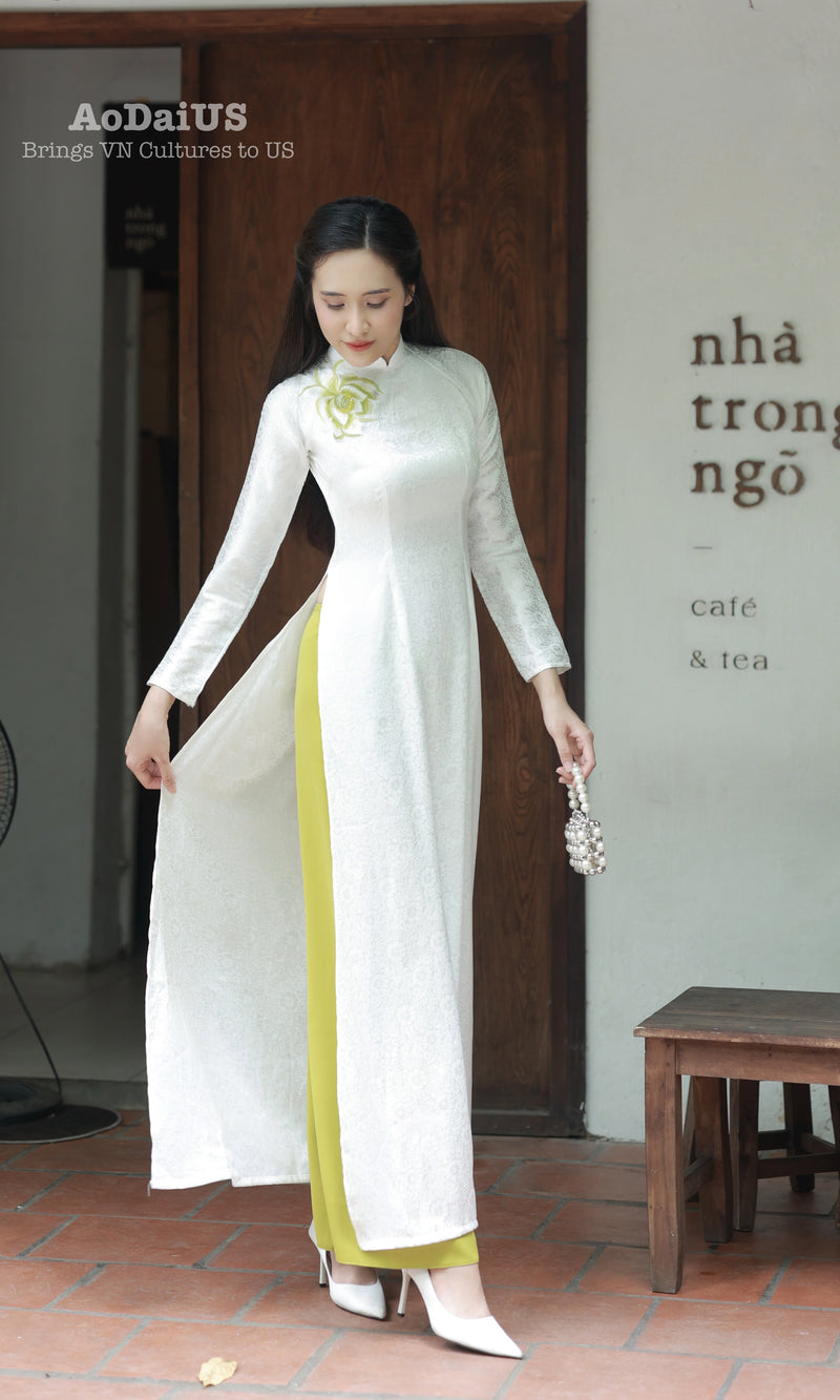 White Grace Lotus Ao Dai Vietnamese Traditional Ao Dai B29