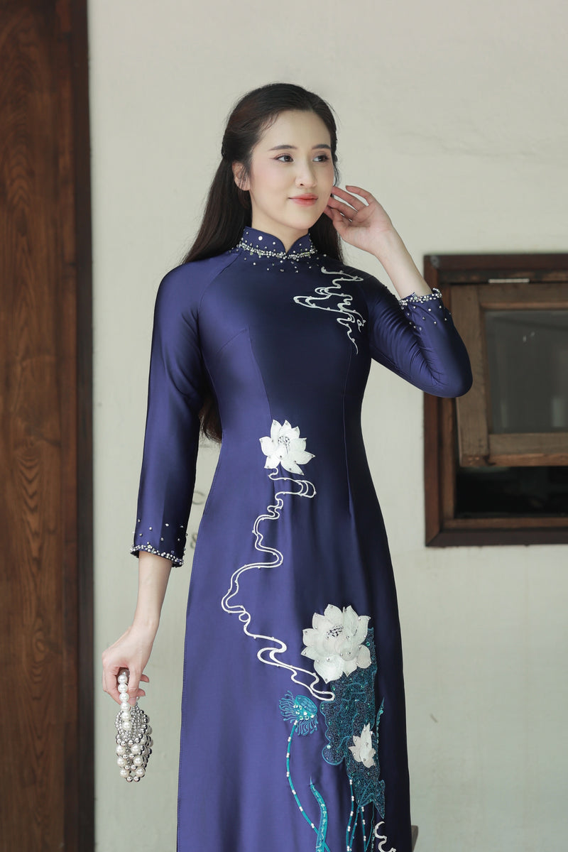 Moonlight Lotus Traditional Vietnamese Ao Dai No Pants A39