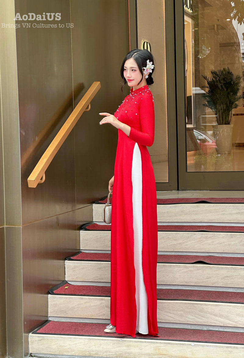 Red Traditional Vietnamese Áo Dài with Pearl and Crystal Embellishments | No Pants E22