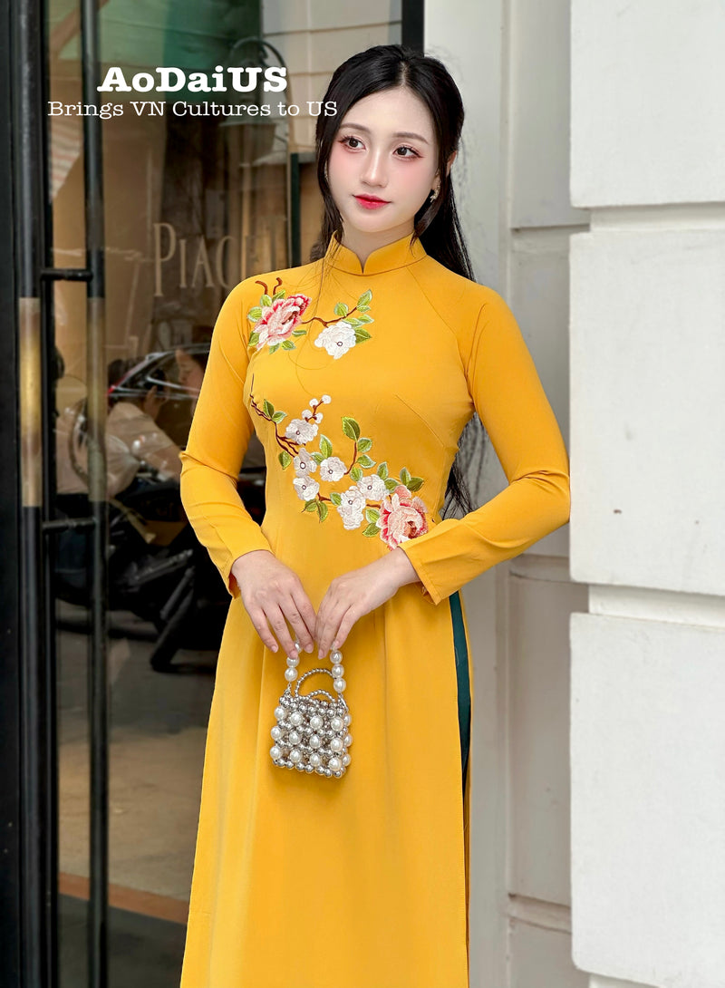 Flowers embroidered Yellow Ao Dai Set | Traditional Vietnamese Ao Dai H40