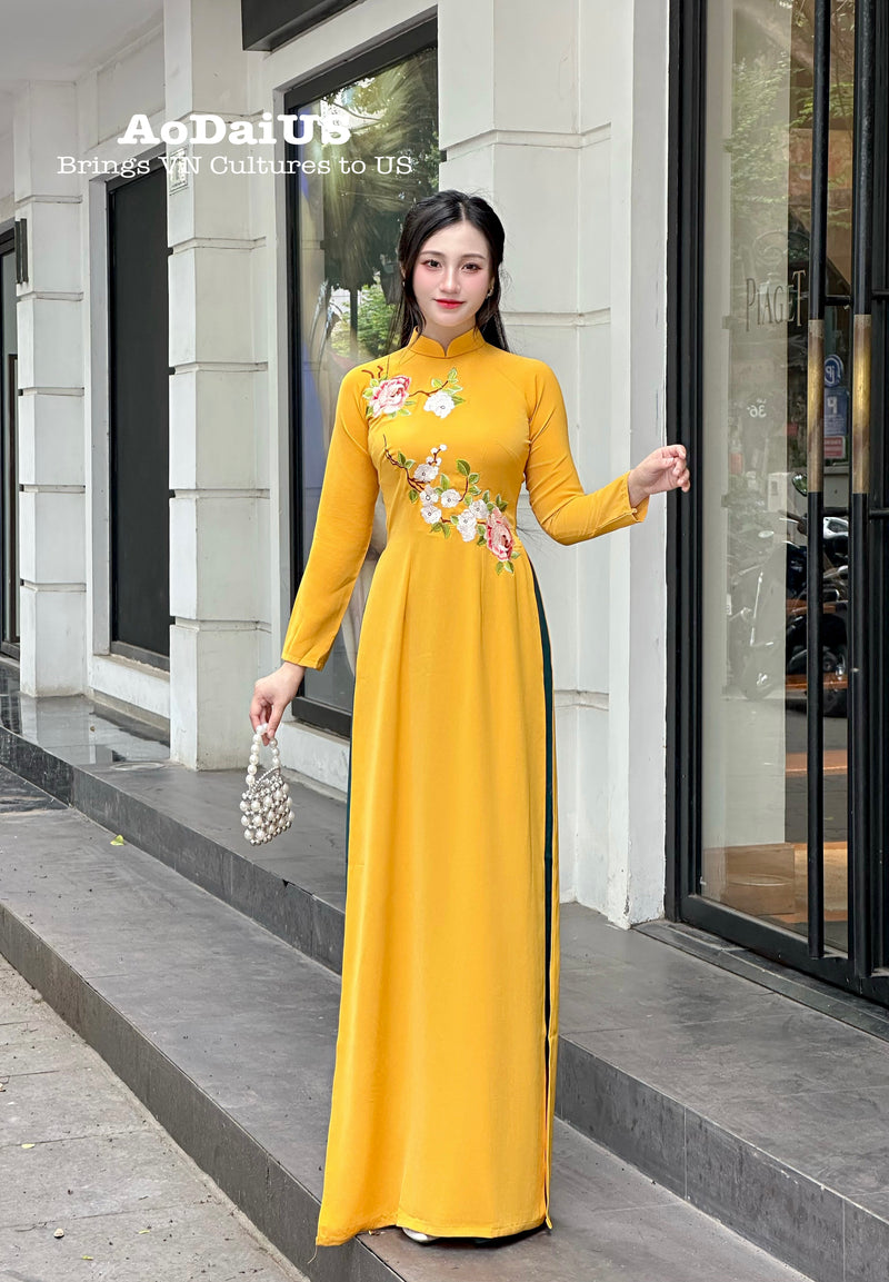 Flowers embroidered Yellow Ao Dai Set | Traditional Vietnamese Ao Dai H40