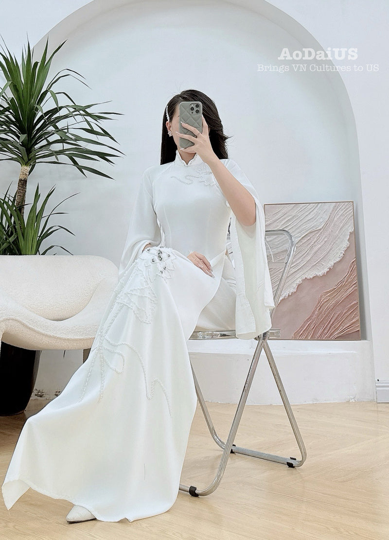 White Bridal Ao Dai with Crystal Embellished Cranes and Lotus Flowers | White Bridal Dress E24