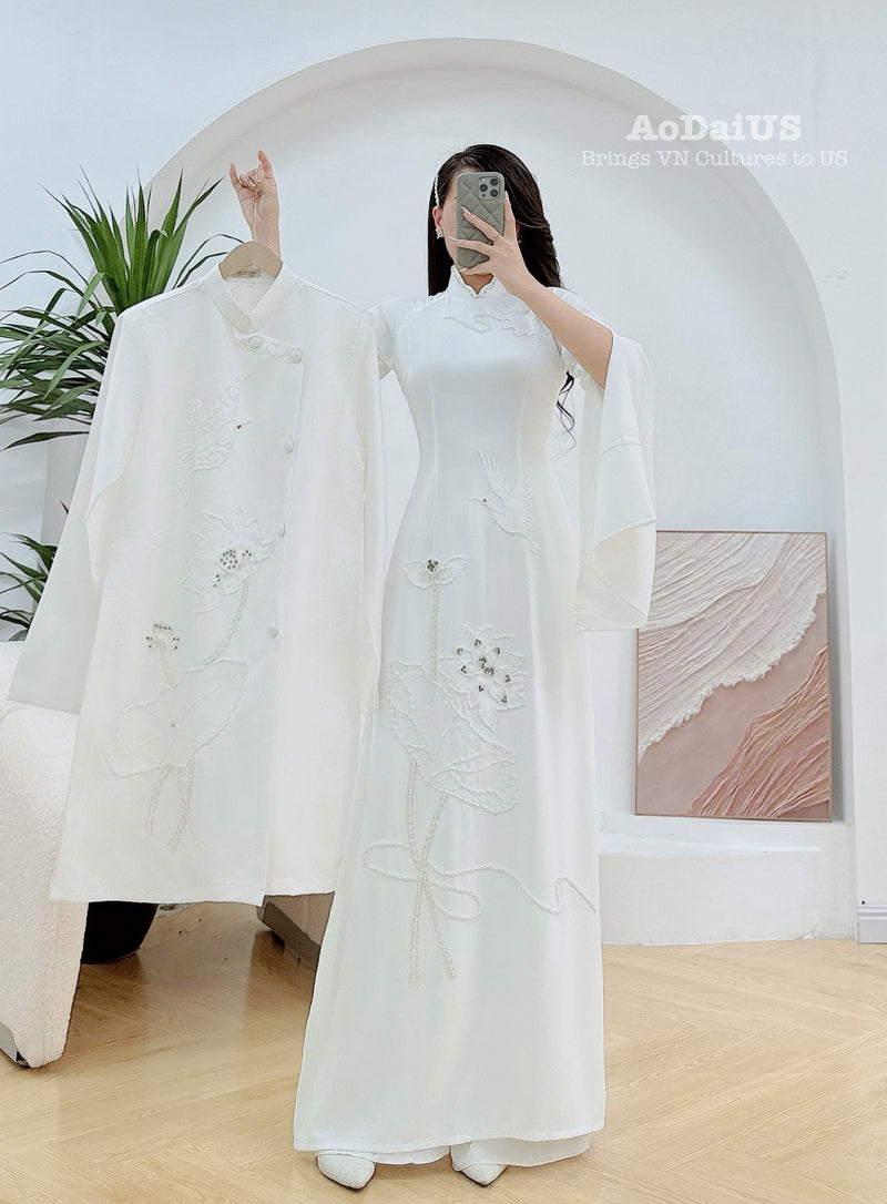 White Bridal Ao Dai with Crystal Embellished Cranes and Lotus Flowers | White Bridal Dress E24