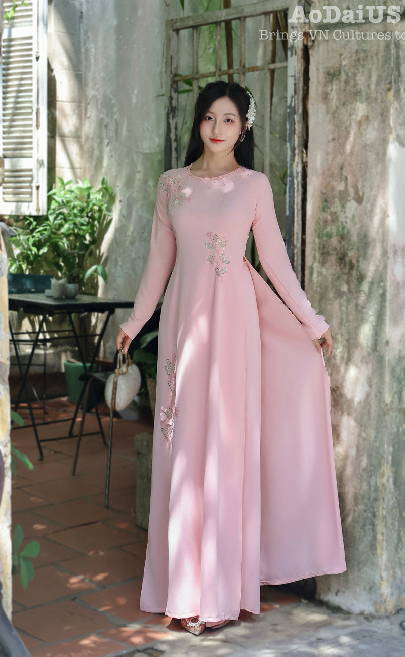 Hand-beaded 3D flowers and crystal Traditional Vietnamese Ao Dai