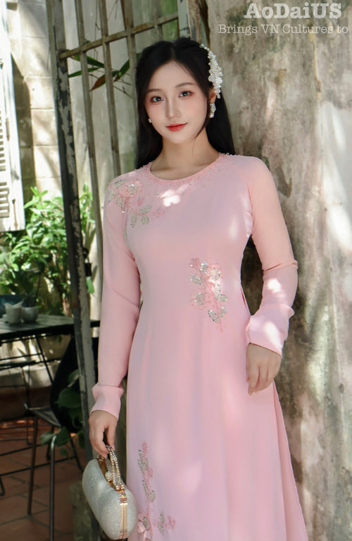 Hand-beaded 3D flowers and crystal Traditional Vietnamese Ao Dai