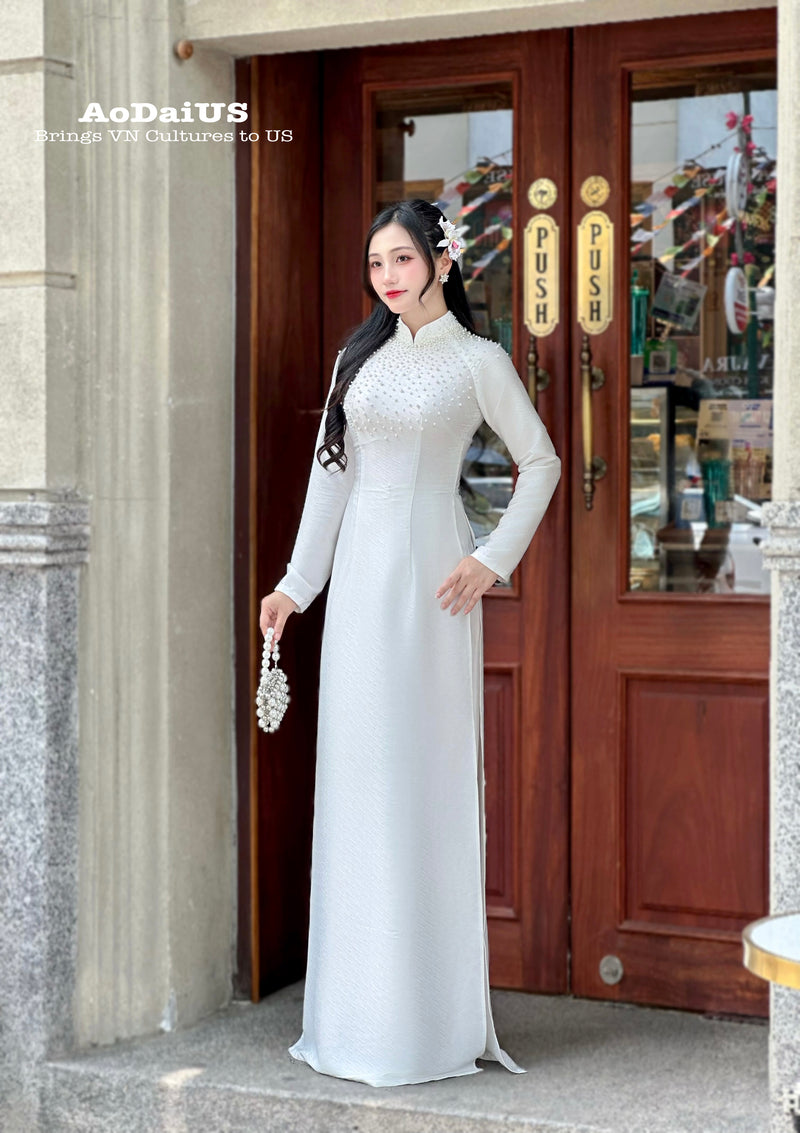 Elegant White Ao Dai featuring delicate Pearl Embellishments No Pants | Áo Dài Truyền Thống