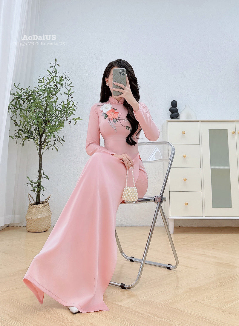 Pink Traditional Ao Dai with 3D Floral and Crystal Beading Set | Áo Dài Hồng Truyền Thống B2
