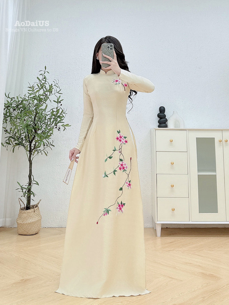 Floral Beige Traditional Vietnamese Ao Dai No Pants | Áo Dài Kem Thêu Hoa C12