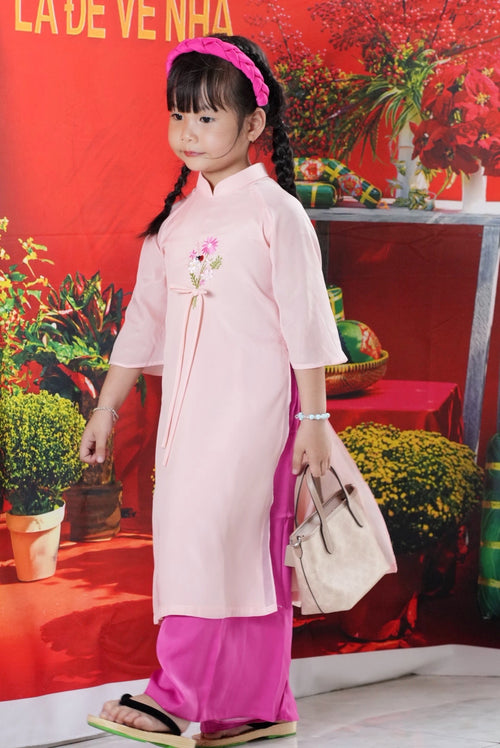Vietnamese Ao Dai for Girls – Light Pink with Flower Embroidery | Headpiece Ao Dai