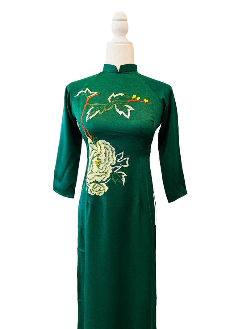 Pre-made Green Embroireded Vietnamese Ao Dai For Women | Ao Dai Viet Nam | Áo Dài Truyền Thống C29