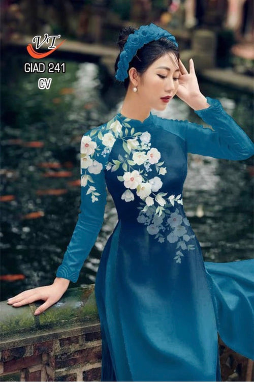 Ao Dai Men and Women Vietnamese Traditional Dress With Bird and Flower  Details -  Canada