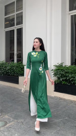 Green Cúc Chi Traditional Vietnamese Ao Dai Set G8