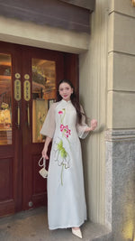 Pure Lotus Blossom Modern Vietnamese Ao Dai Set