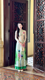 Huong Sen Traditional Vietnamese Ao Dai Set with Dress Pants B26