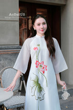 Pure Lotus Blossom Modern Vietnamese Ao Dai Set