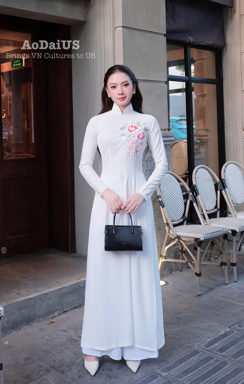 Dao Hoa Traditional Vietnamese Ao Dai Set