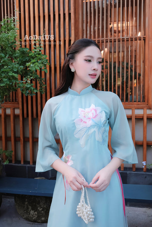 Thanh Yen Lotus Modern Vietnamese Ao Dai Set