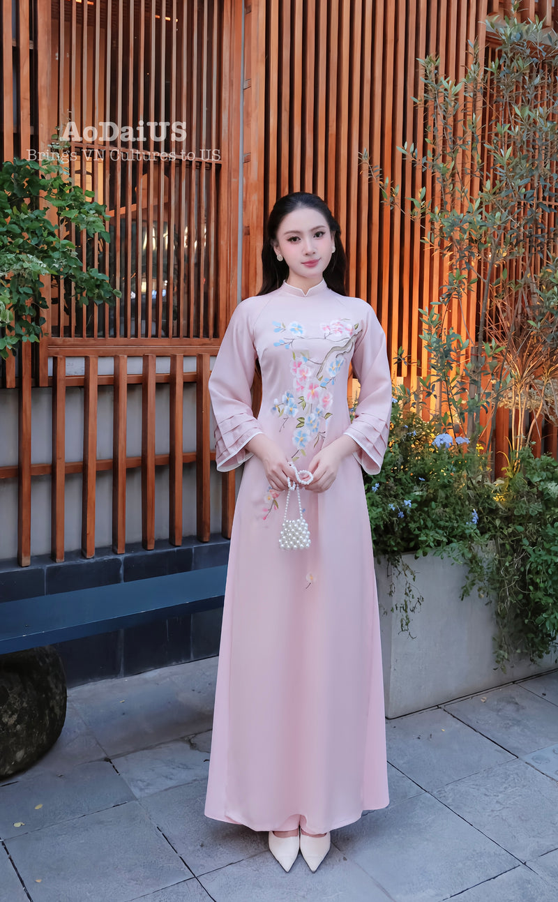 Xuân Thanh Modern Vietnamese Ao Dai Set