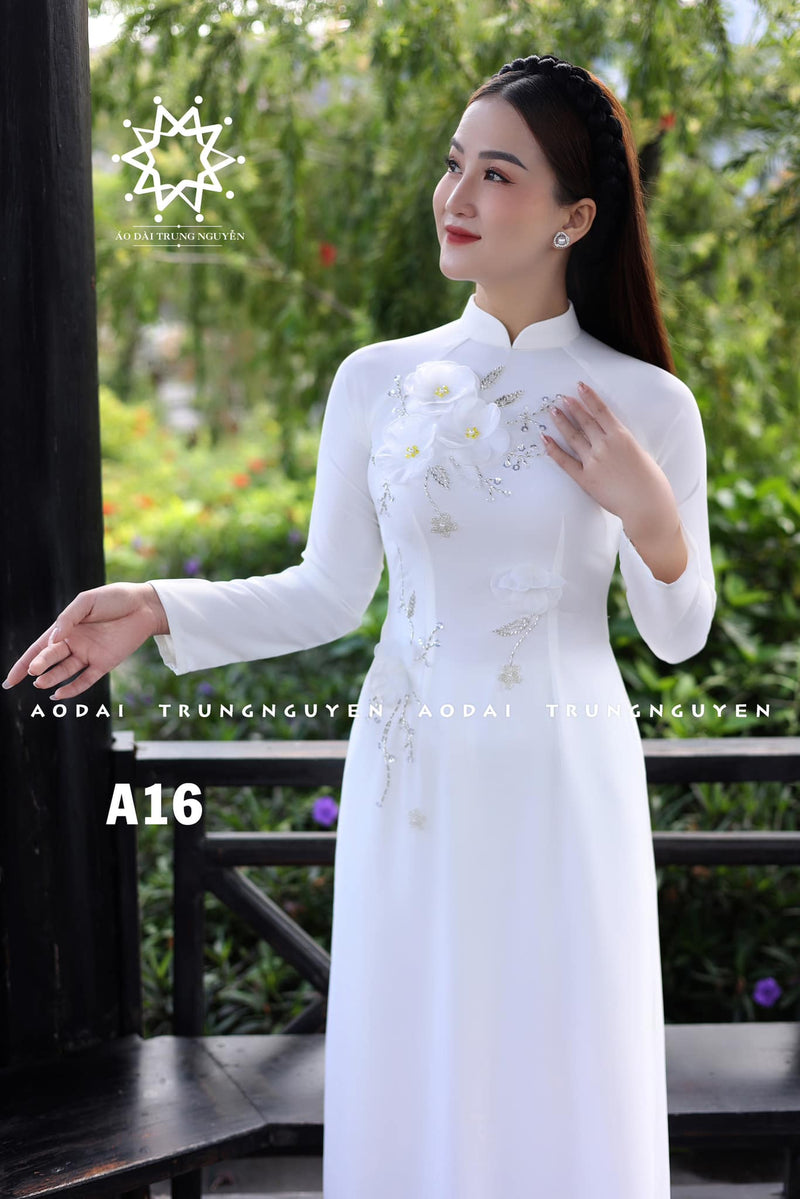 Traditional Ao Dai Dress | White Vietnamese Ribbon Ao Dai | Áo Dài Truyền Thống | Áo Dài Kết Hoa