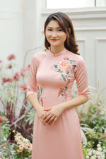 Vietnamese Traditional Dress