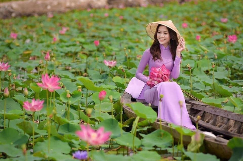 Vietnamese Traditional Dress