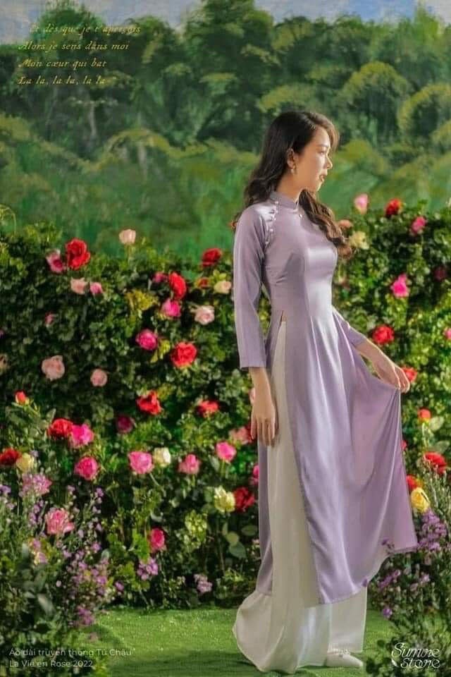 Vietnamese Ao Dai Cach Tan, Dark Pink w Floral Design, Size S - 5XL