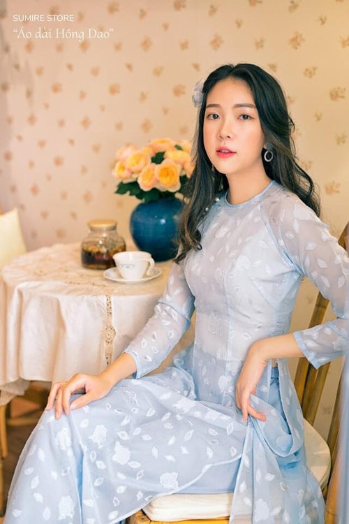 Traditional Vietnamese Dress | Áo Dài Truyền Thống